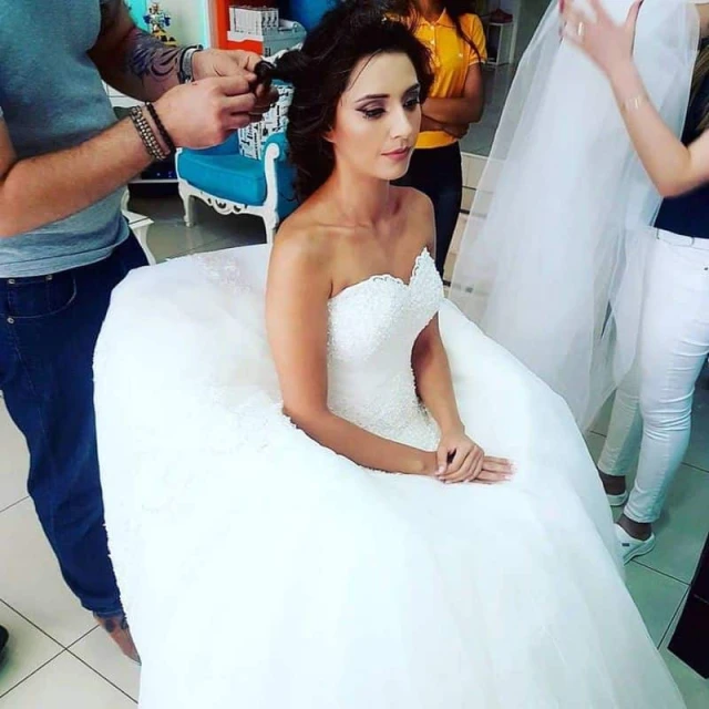 Ajda Kuaför ve Güzellik Salonu
