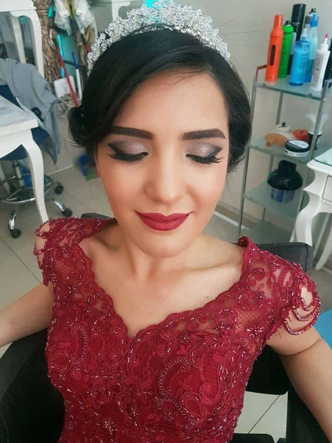 Ajda Kuaför ve Güzellik Salonu