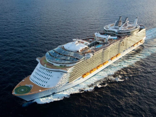 royal-caribbean-allure-of-the-seas-16
