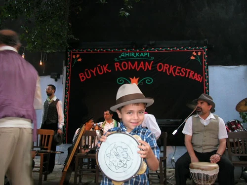 Ahırkapı Roman Orkestrası