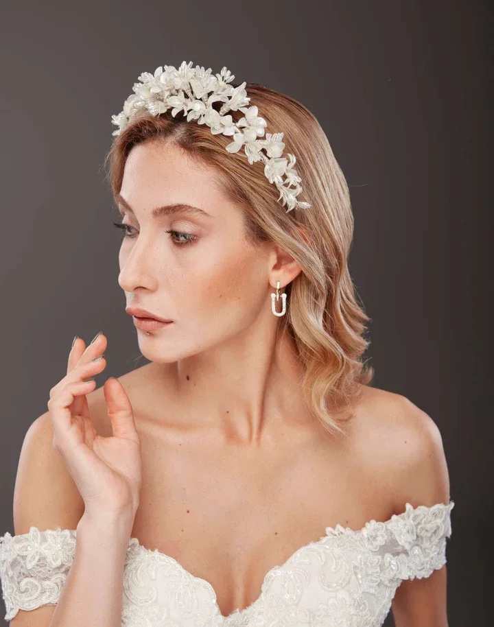 Helen Gelin Tacı Modelleri: Şık ve Otantik Bir Seçim