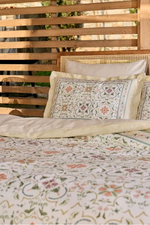 &Ccedil;eyiz Listesinin Vazge&ccedil;ilmezi: Linens Nevresim Takımında Kalite Nasıl Anlaşılır?